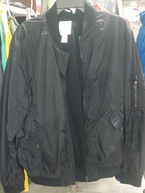 H&M Men's Black Bomber Jacket